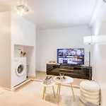 Apartman L Authentique T2 A A Deux Pas Du Rer B Porte De Paris