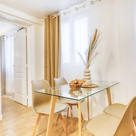 Appartamento L Authentique T2 à à Deux Pas Du Rer B Porte De Paris