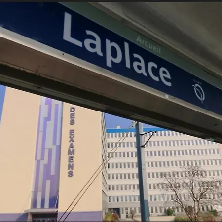 L Authentique T2 A A Deux Pas Du Rer B Porte De Paris Аркёй