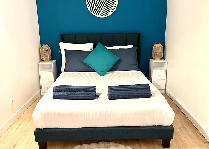 Apartmán L Authentique T2 A A Deux Pas Du Rer B Porte De Paris *